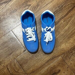 No Boundaries Blue and White Sneakers